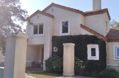 Vendo casa tipo Provenzal en Piedra Roja Chicureo